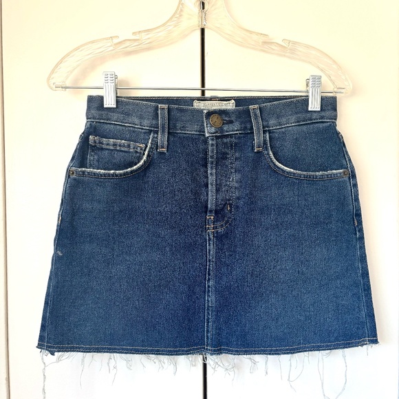 Like new Current Elliot raw edge mini denim skirt, size 24 - Picture 3 of 6